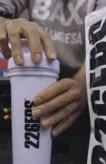 ŠEJKER - pevne uzavretý, so sitkom a miešacou guľkou 800ml. – Obrázok 4